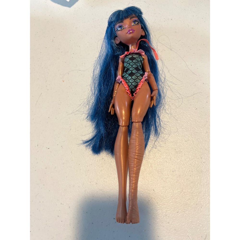 Monster High Cleo De Nile Scare-adise Island G3 Doll Blue Hair Swimsuit
